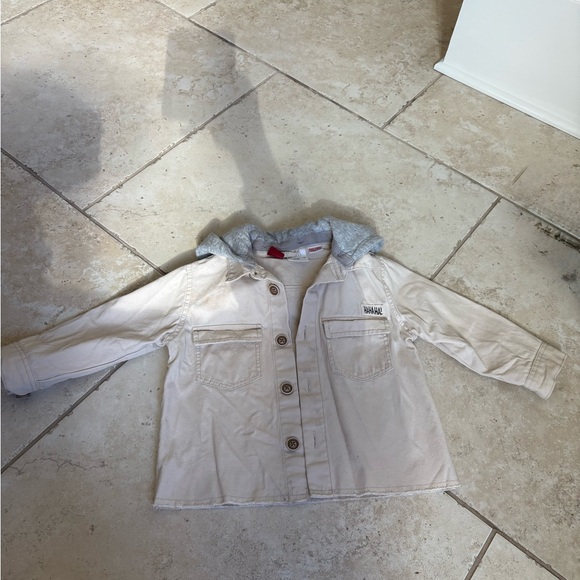 Zara Kids Beige Graphic Jacket with Gray Hood - Picture 3 of 6